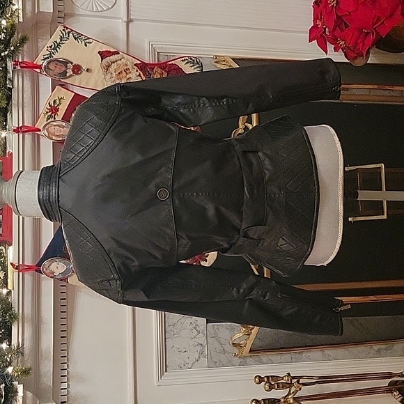 Barbour Leather and Waxed Motorcycle Jacket - Picture 4 of 11